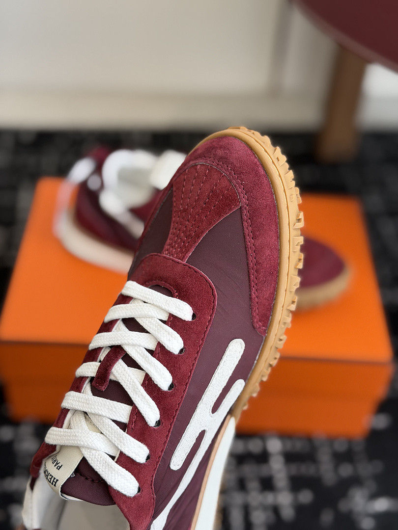 H*ER*MES SNEAKER