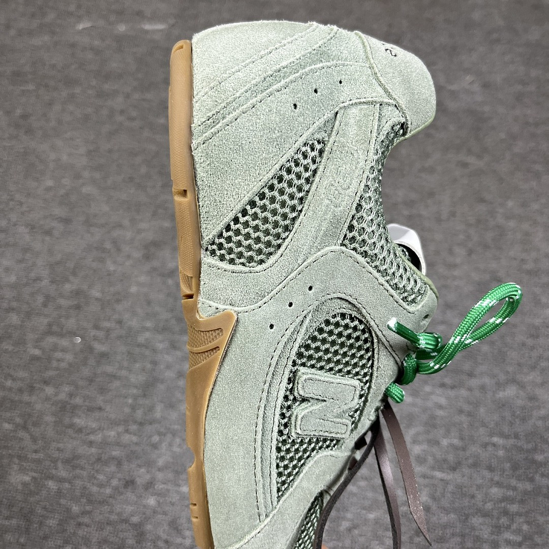 Miu Miu x New Balance 530 Sneakers