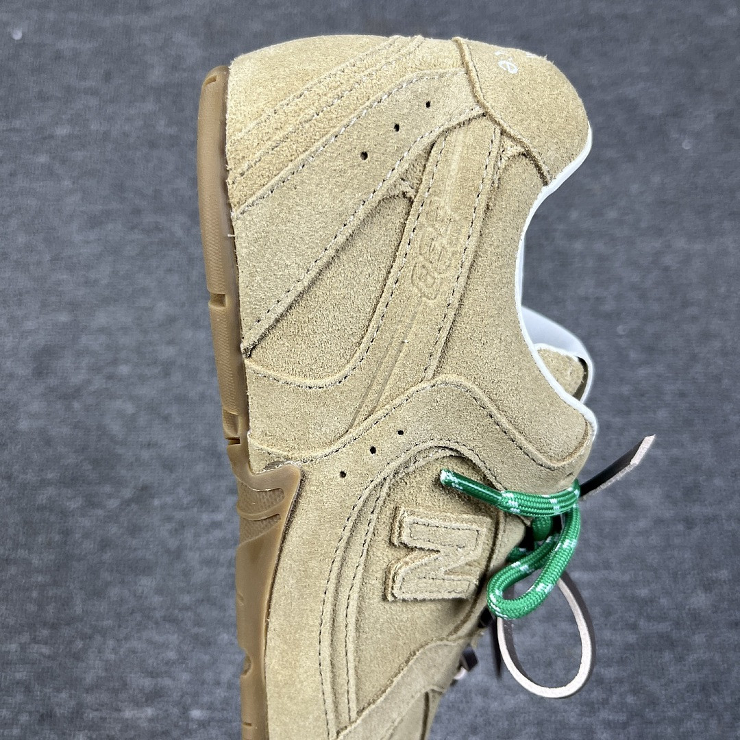 Miu Miu x New Balance 530 Sneakers