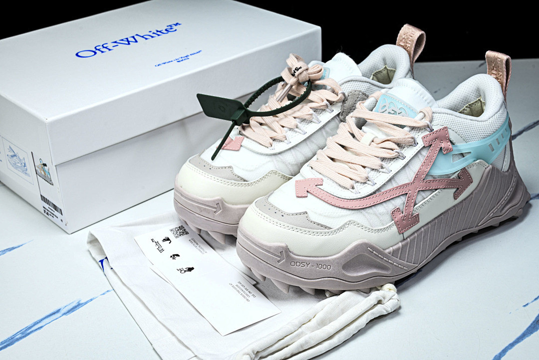 OW C/O ODSY-1000 SPORTS SHOES