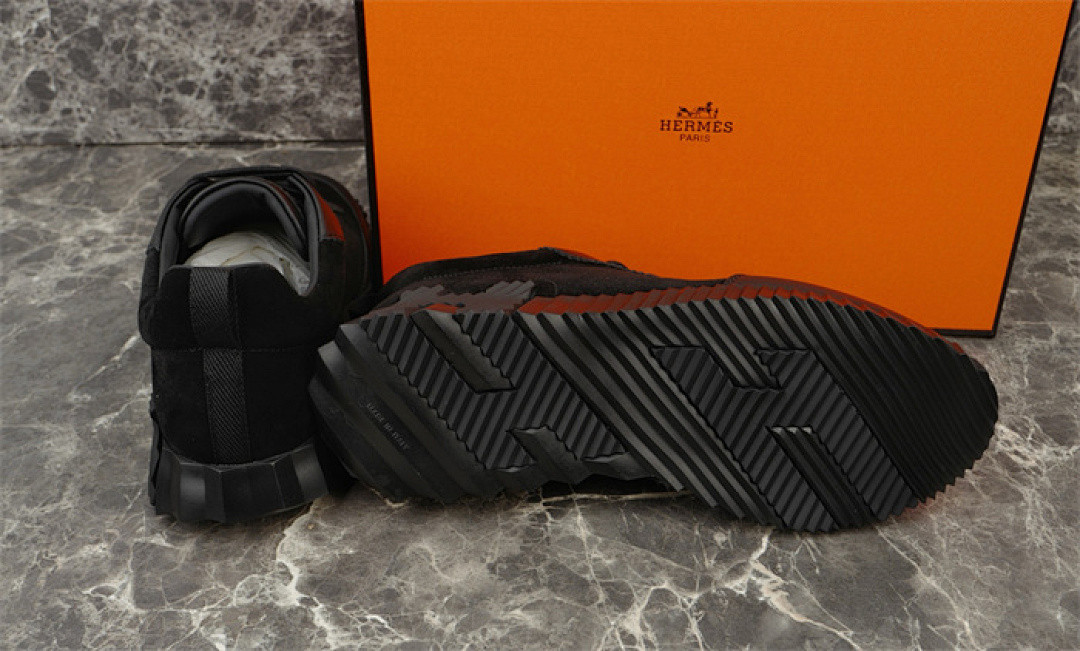 H*ER*MES SNEAKER