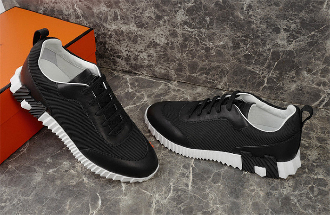 H*ER*MES SNEAKER