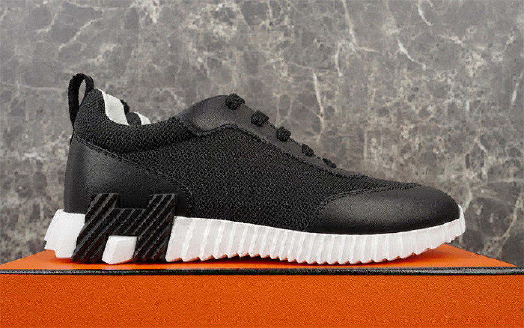 H*ER*MES SNEAKER