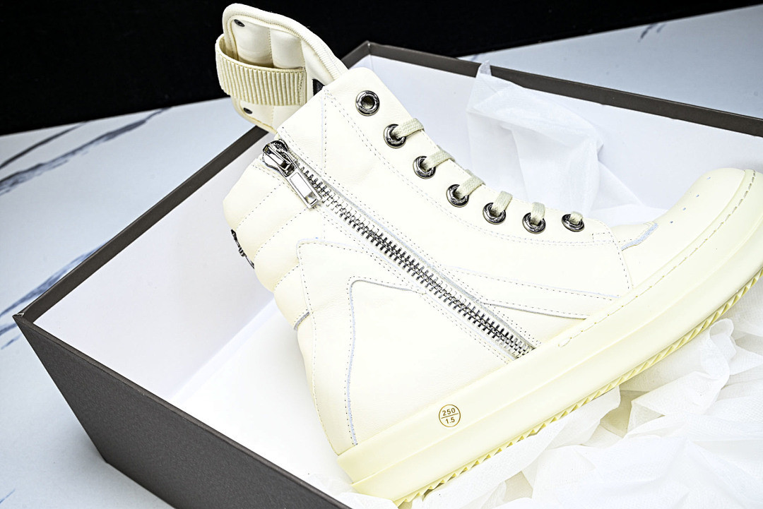 RICK 0WENS SNEAKERS