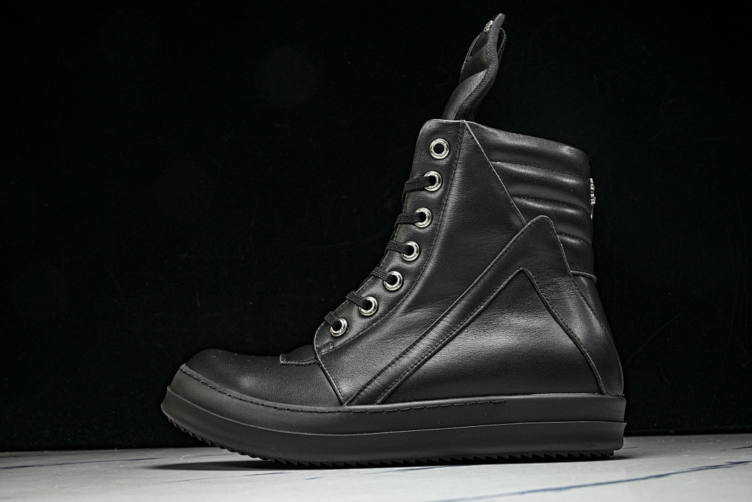 RICK 0WENS SNEAKERS