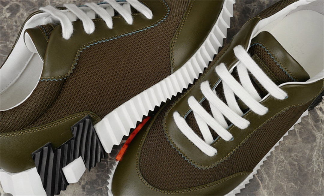 H*ER*MES SNEAKER