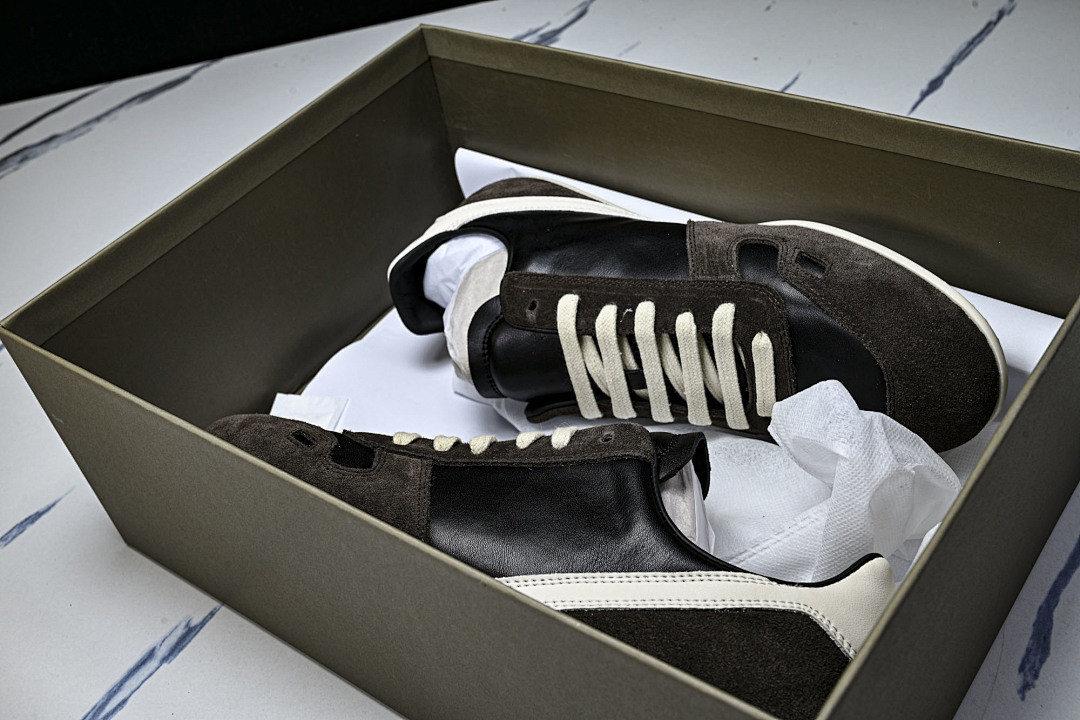 RICK 0WENS SNEAKERS