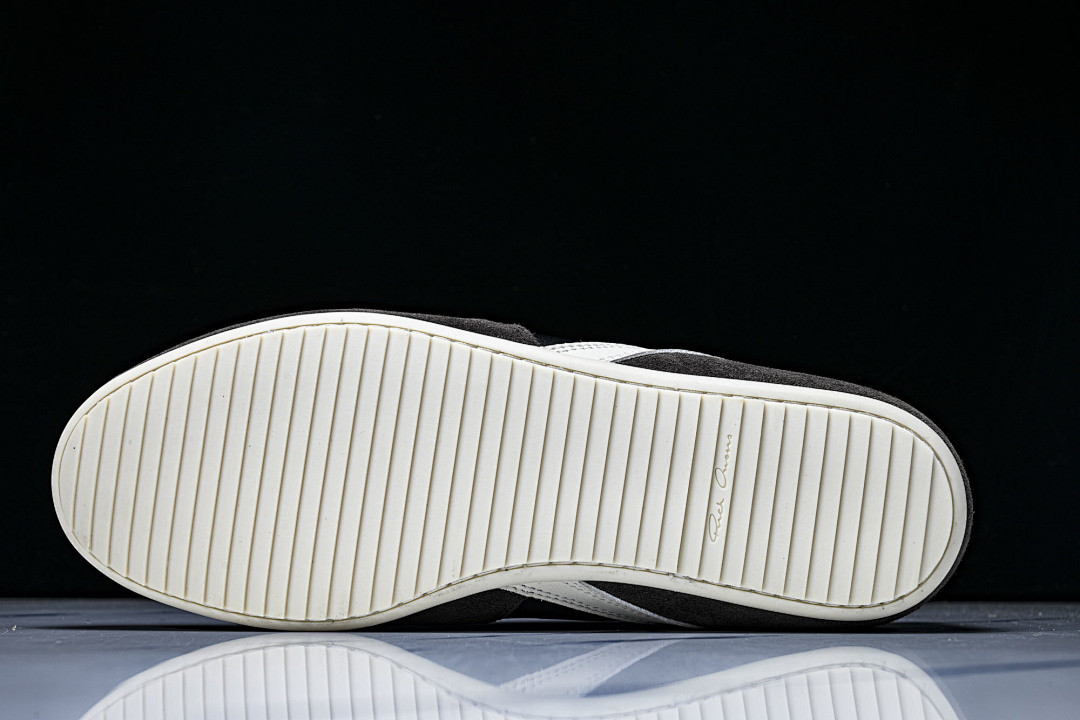 RICK 0WENS SNEAKERS