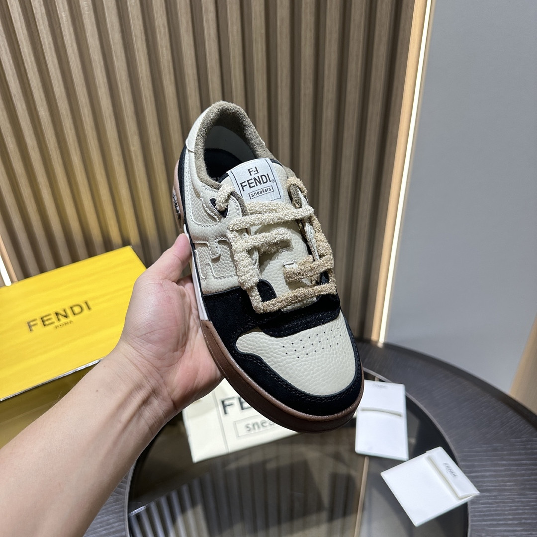 F**di SNEAKERS