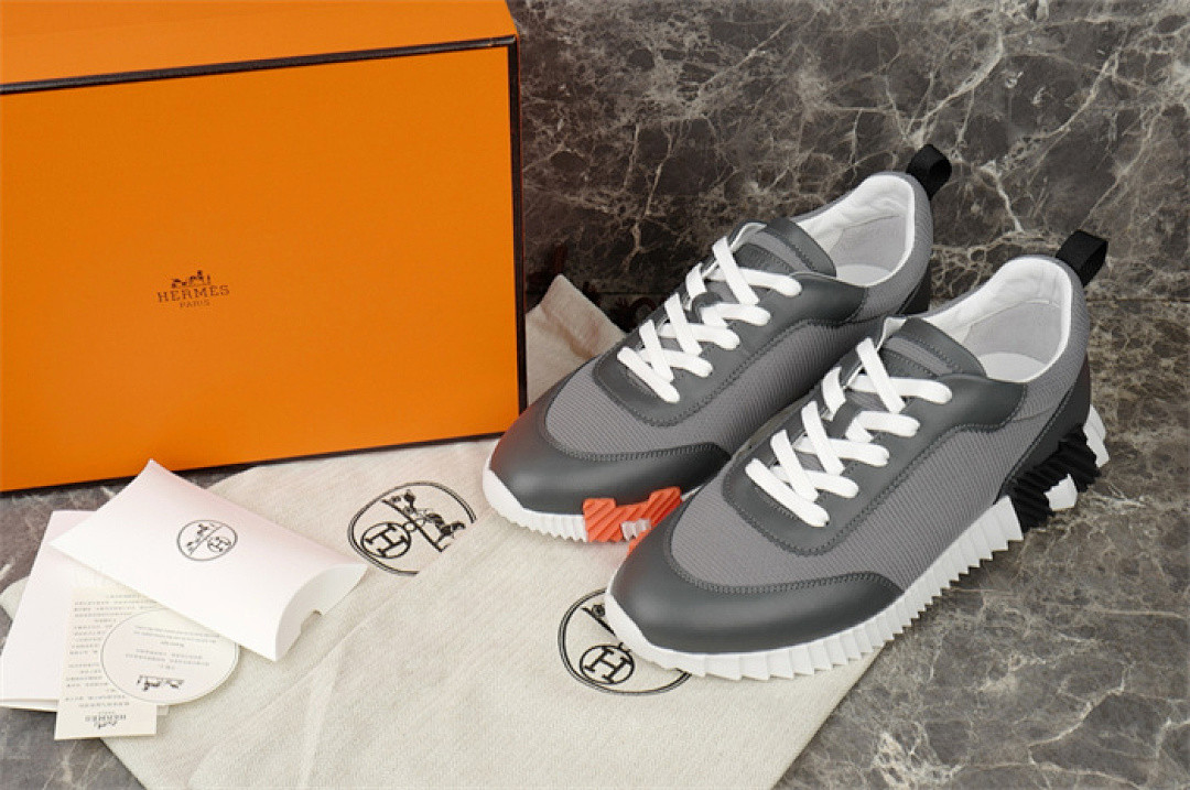 H*ER*MES SNEAKER