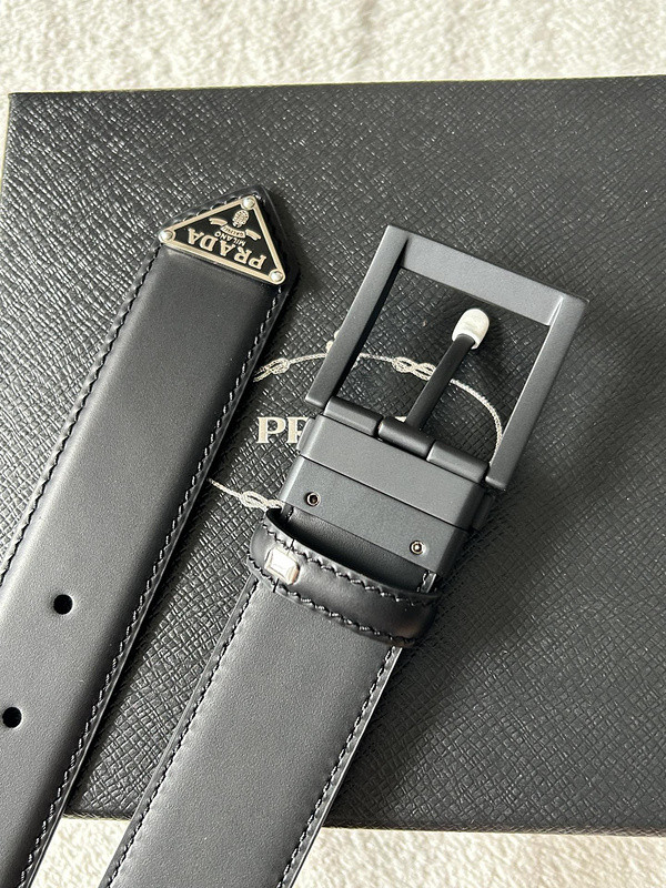 prada belt