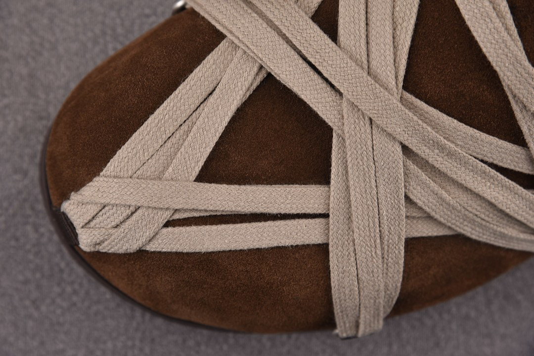 RICK 0WENS SNEAKERS