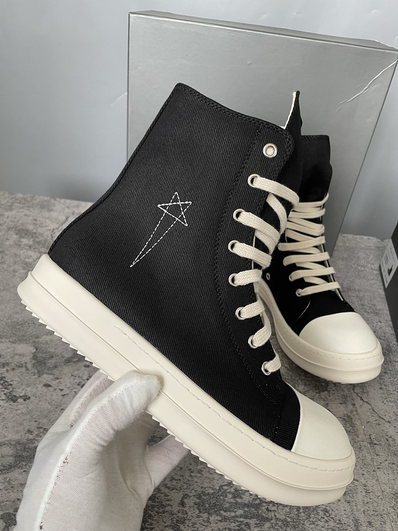 RICK 0WENS SNEAKERS