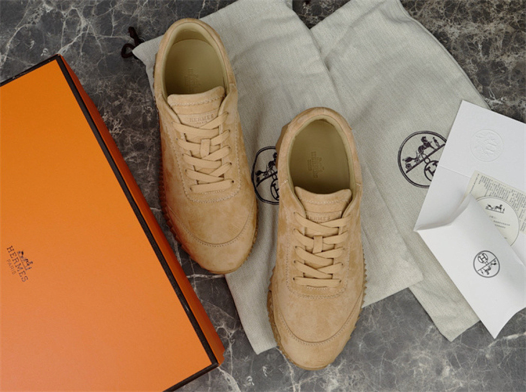 H*ER*MES SNEAKER