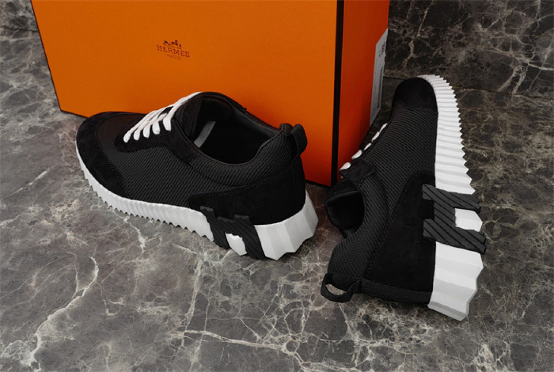 H*ER*MES SNEAKER