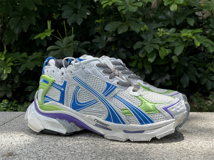 Balenciaga Runner 772774-W3RMU-9043