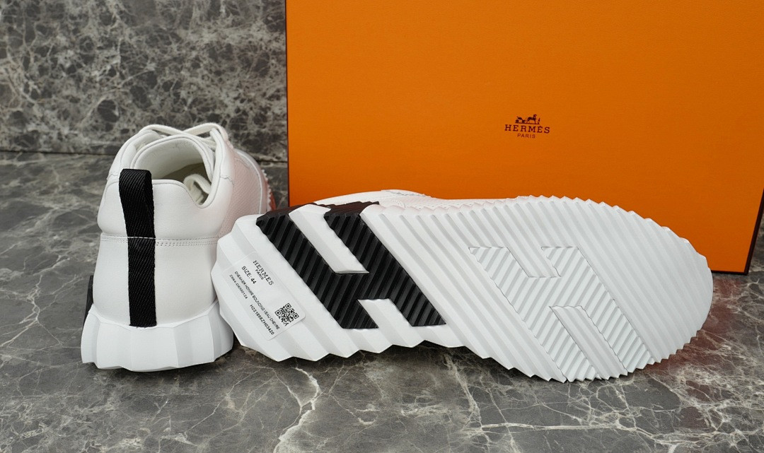 H*ER*MES SNEAKER