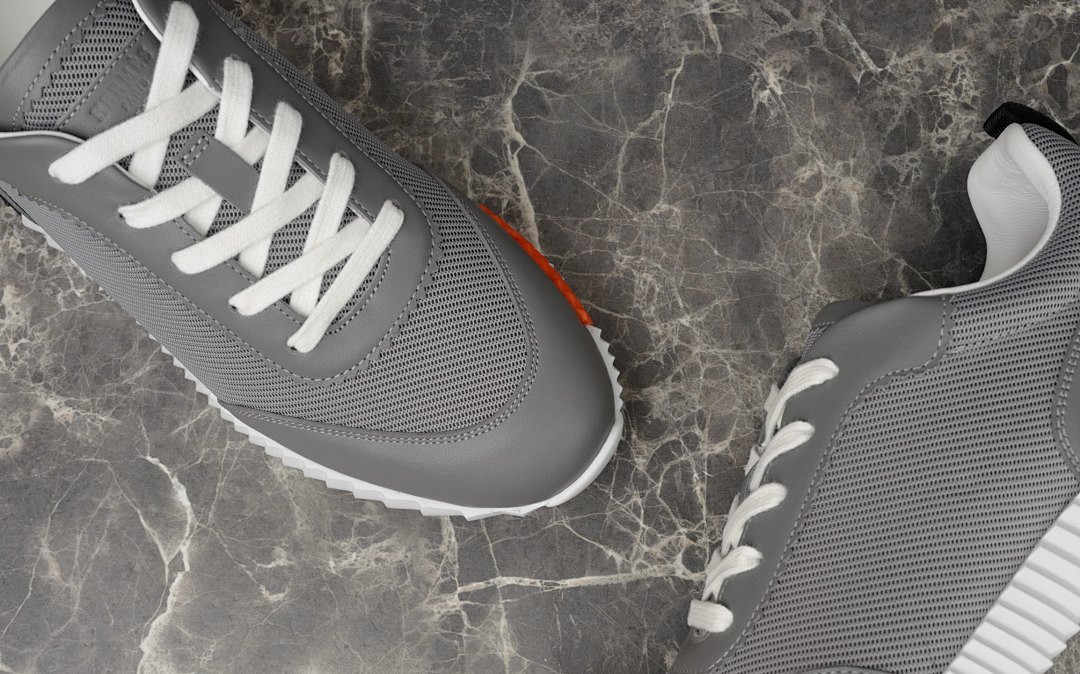 H*ER*MES SNEAKER