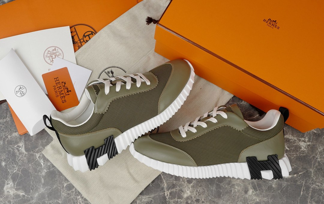 H*ER*MES SNEAKER