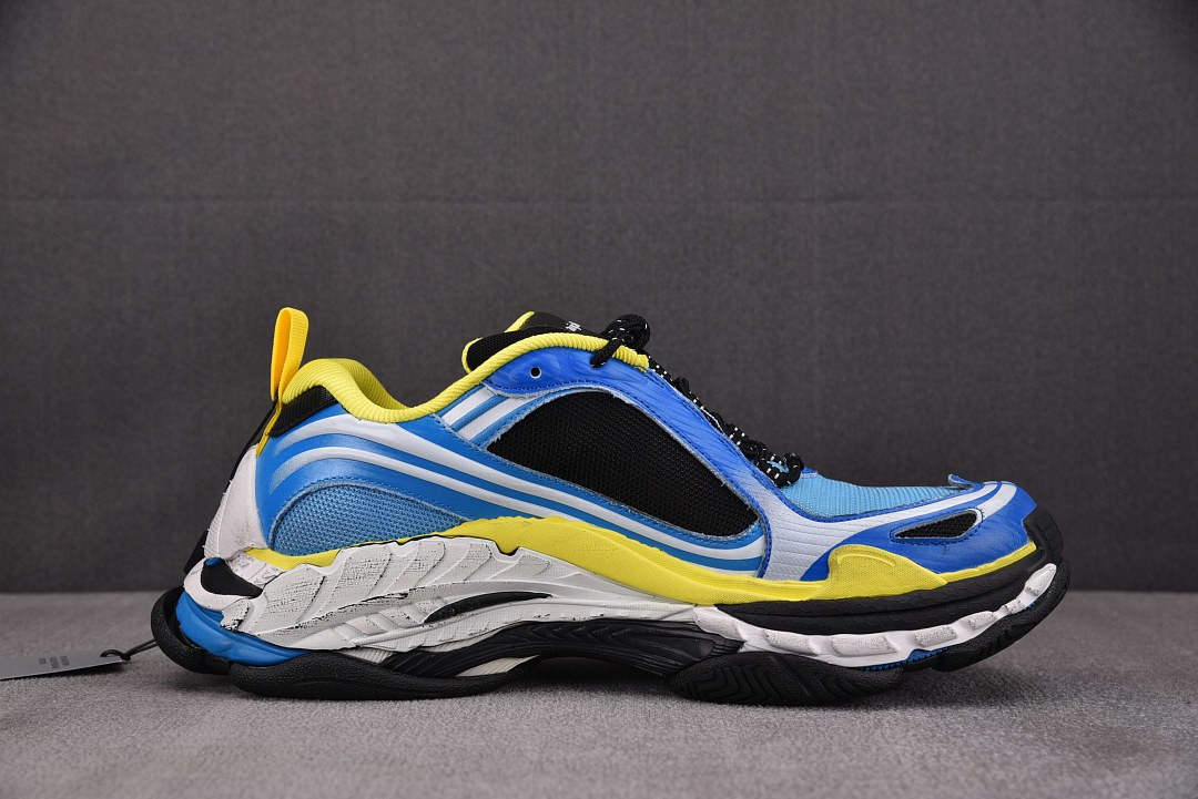 Ba1en*iaga TRIPLE S