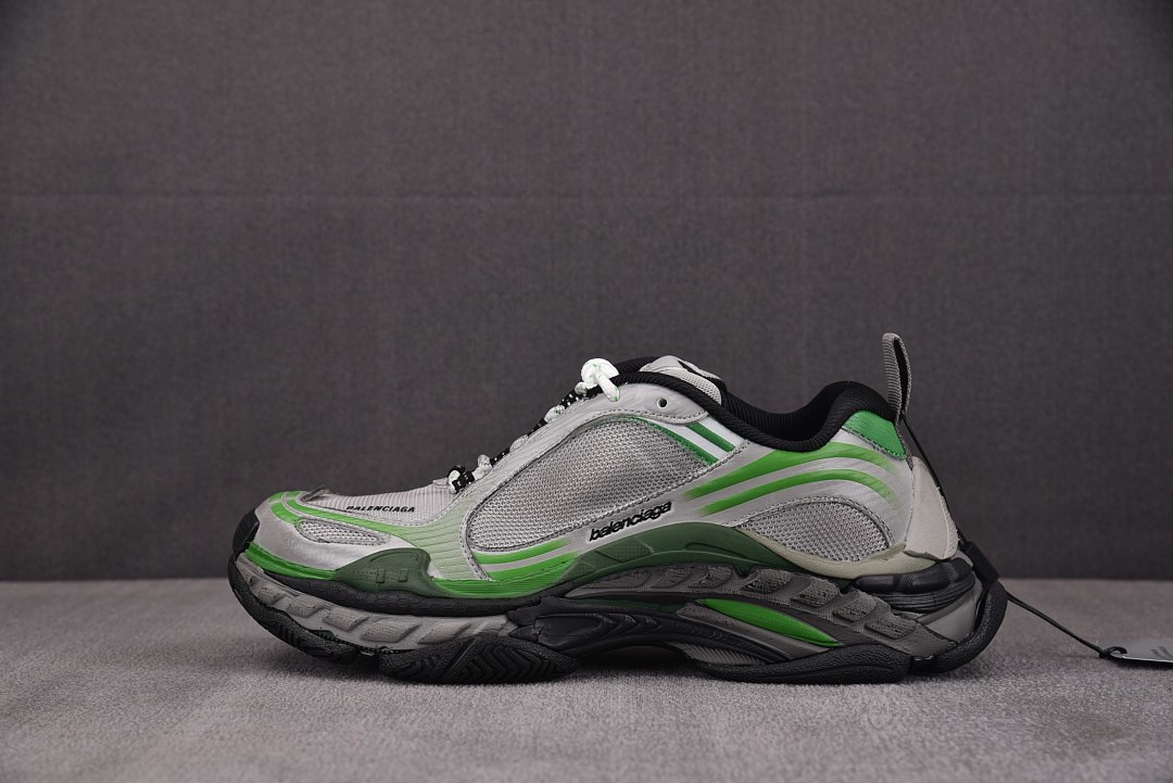 Ba1en*iaga TRIPLE S