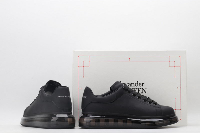 ALEXANDER MCQUEEN SNEAKER