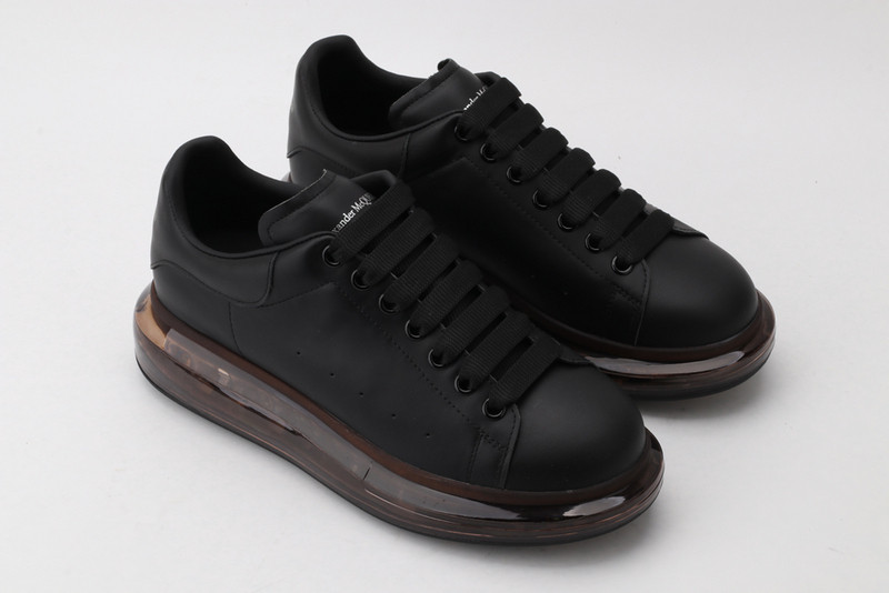 ALEXANDER MCQUEEN SNEAKER