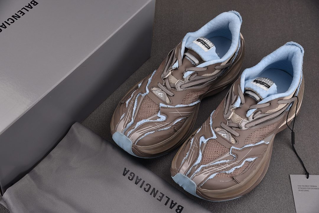 Ba1en*iaga Jet sneakers