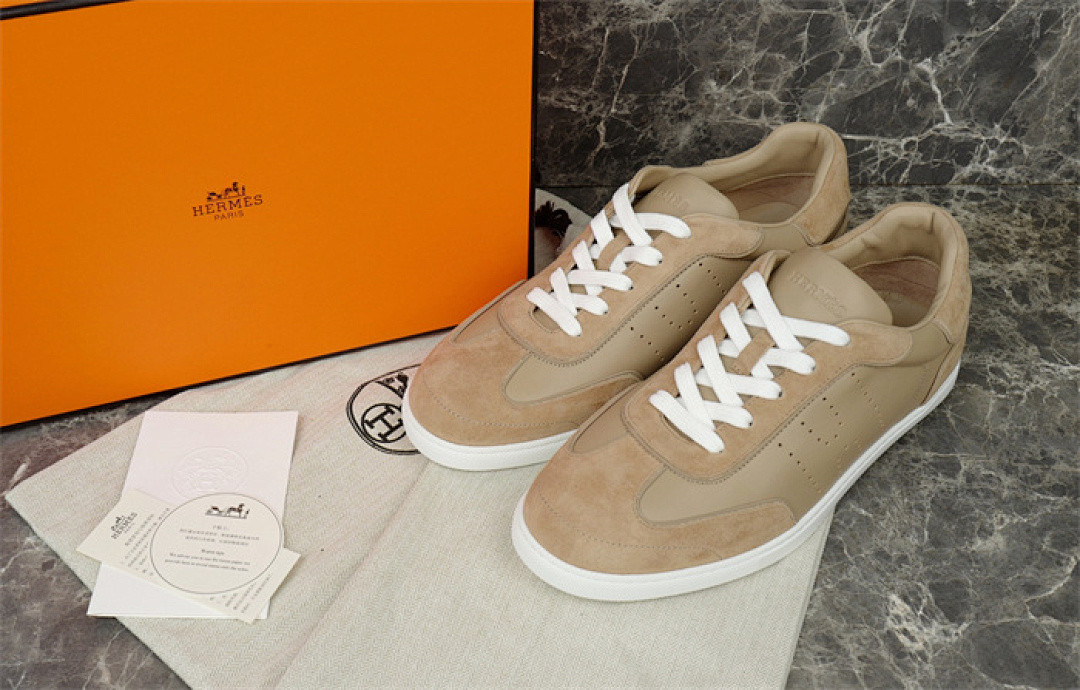 H*ER*MES SNEAKER