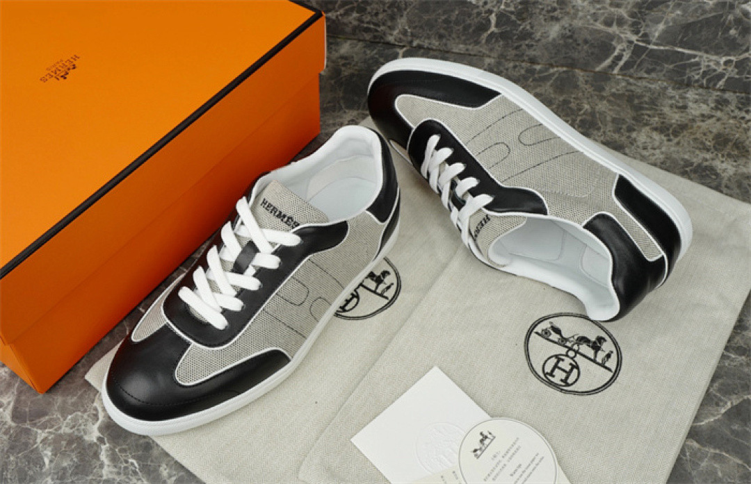 H*ER*MES SNEAKER