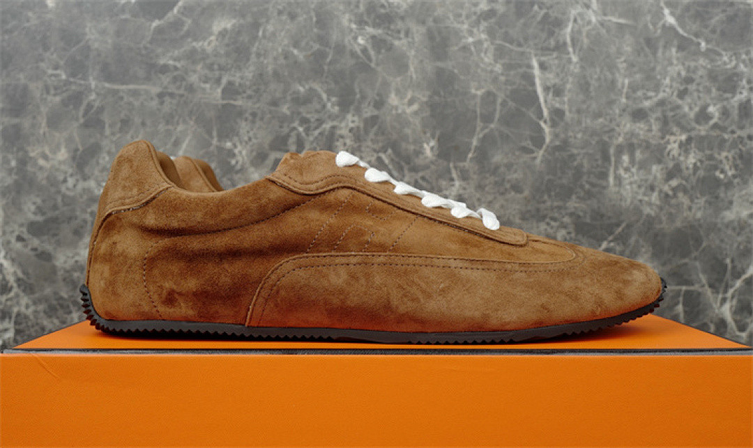 H*ER*MES SNEAKER