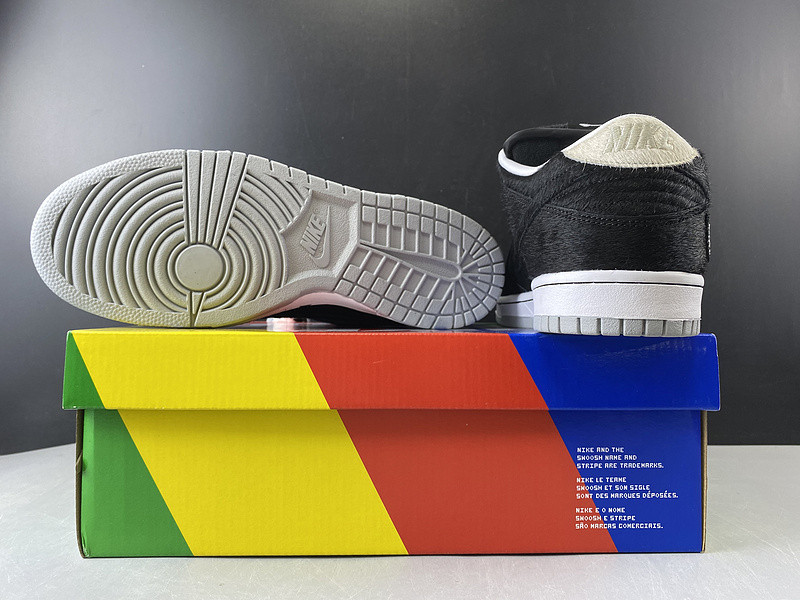 NIKE SB DUNK LOW BLACK WHITE CZ5127-001