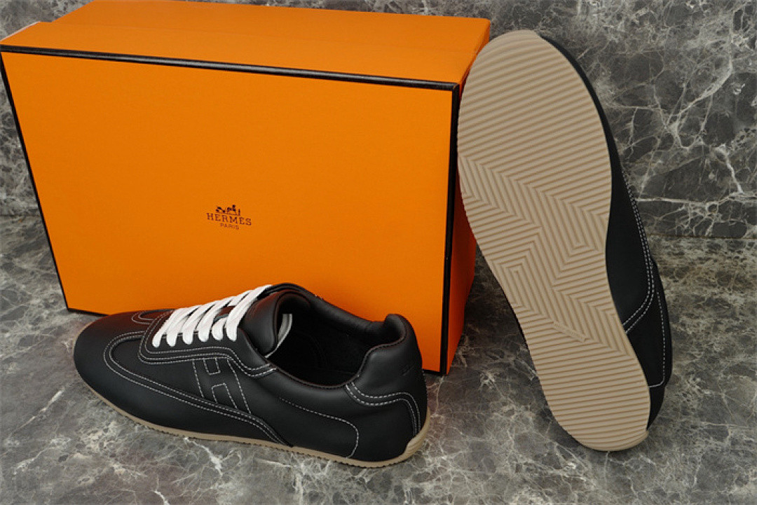 H*ER*MES SNEAKER