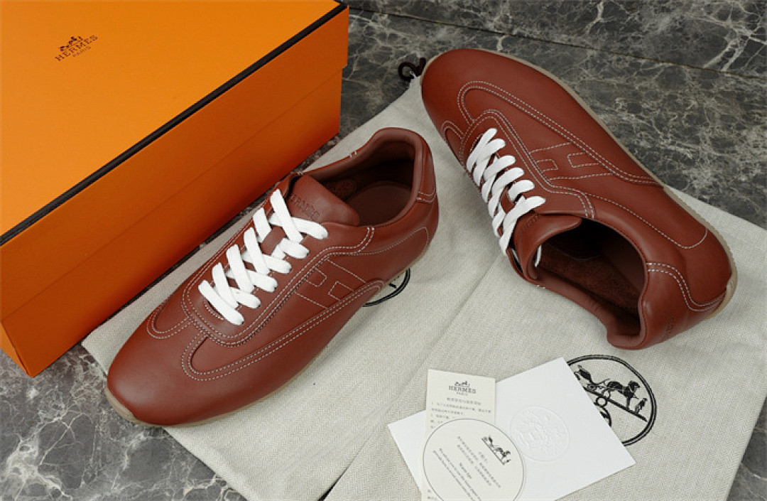 H*ER*MES SNEAKER