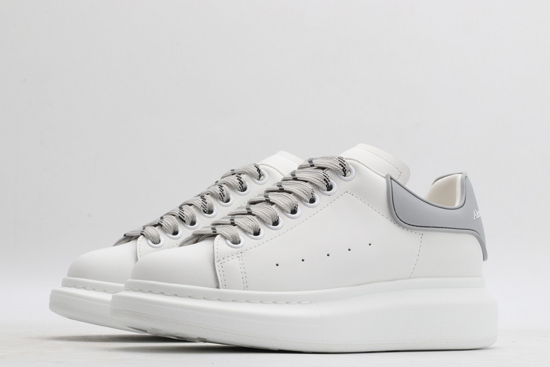 ALEXANDER MCQUEEN SNEAKER