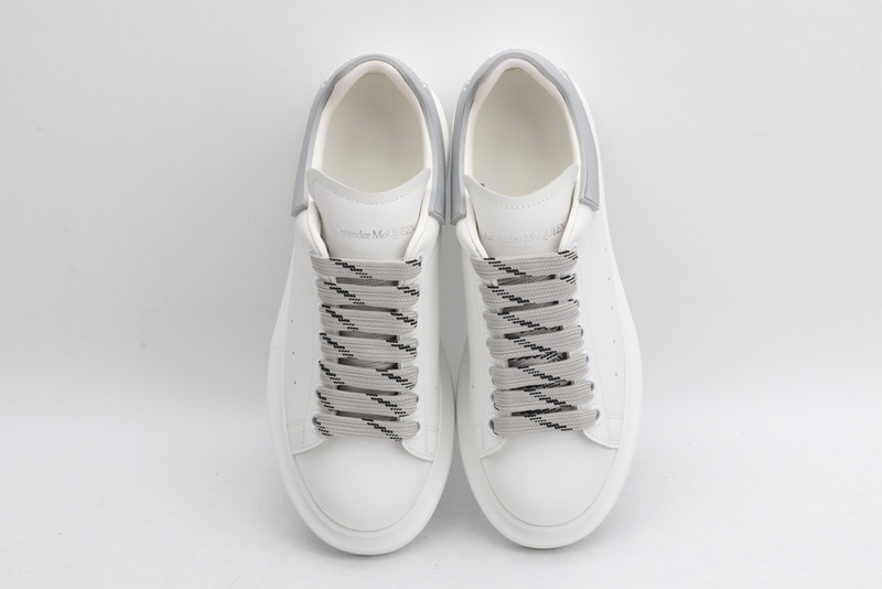 ALEXANDER MCQUEEN SNEAKER