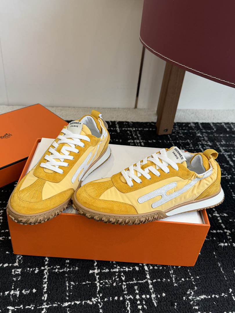 H*ER*MES SNEAKER