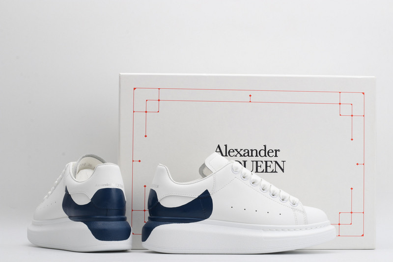 ALEXANDER MCQUEEN SNEAKER