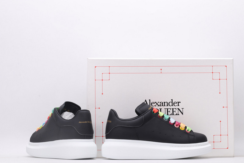 ALEXANDER MCQUEEN SNEAKER