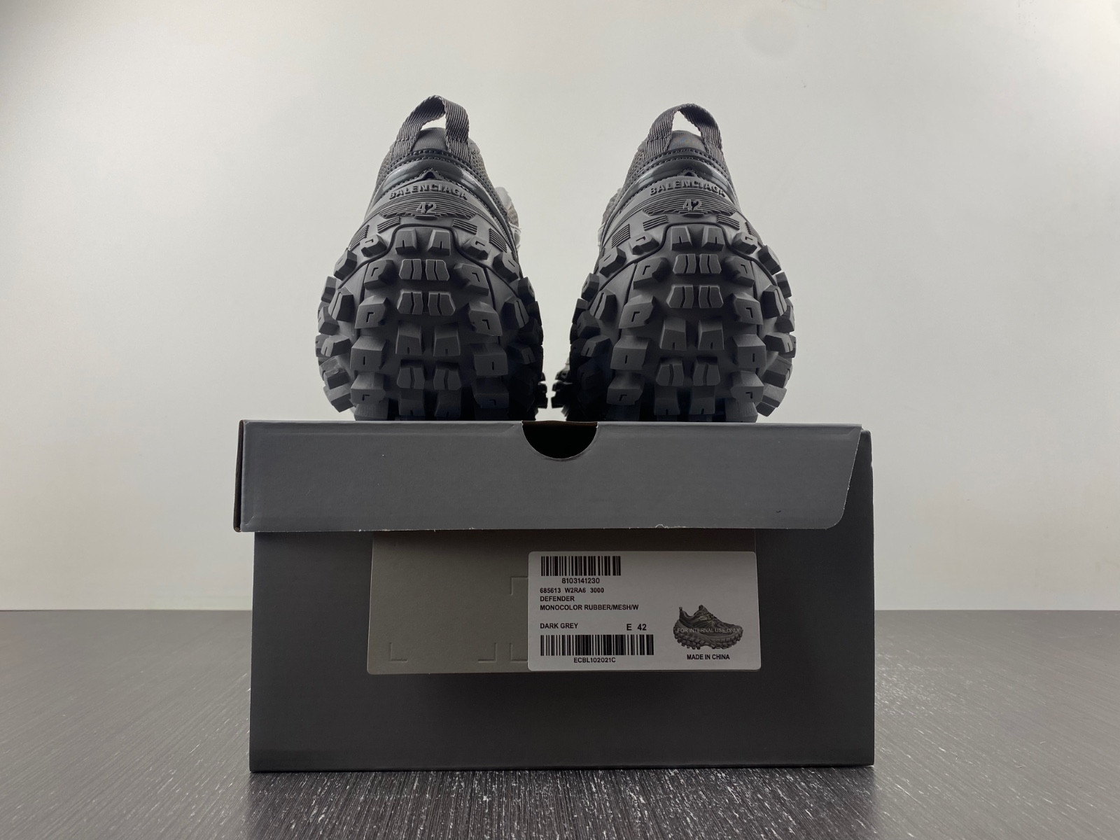 Ba*len*cia*ga bouncer chunky-sole sneakers