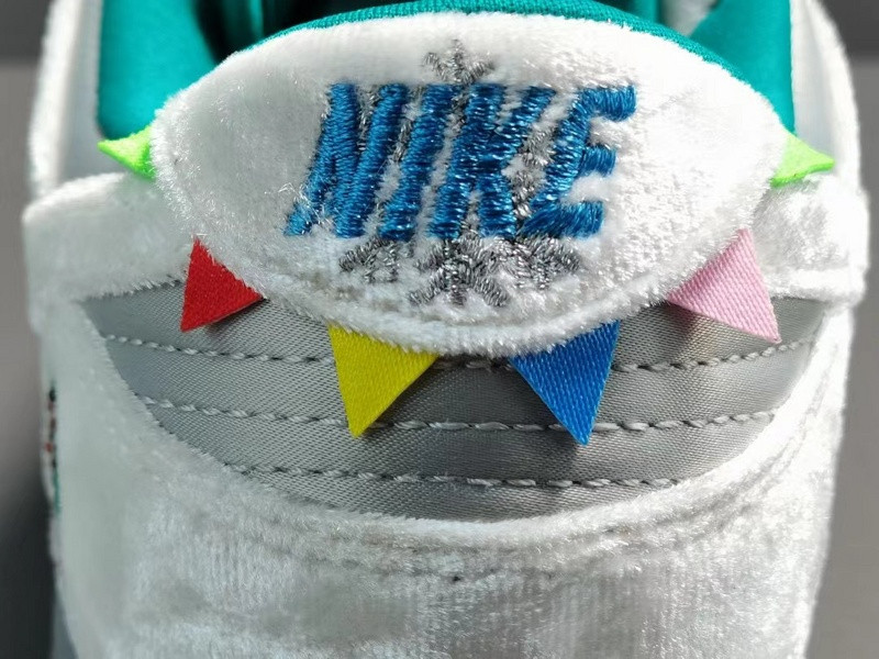 Nike Dunk Low Ice (W) DO2326-001