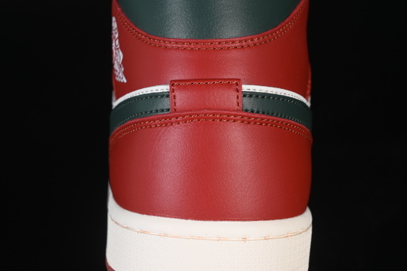 Air Jordan 1 Mid "Redstone" DQ8426-105