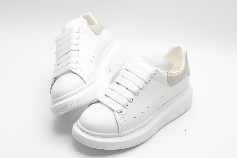 ALEXANDER MCQUEEN SNEAKER