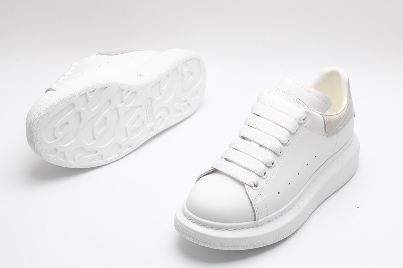 ALEXANDER MCQUEEN SNEAKER