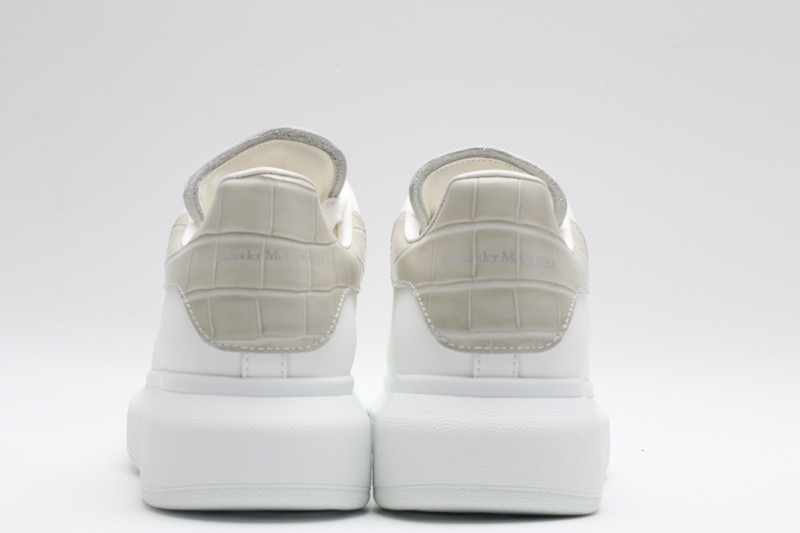 ALEXANDER MCQUEEN SNEAKER