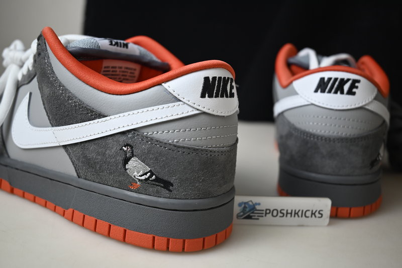 Nike SB Dunk Low Staple NYC Pigeon - 304292-011