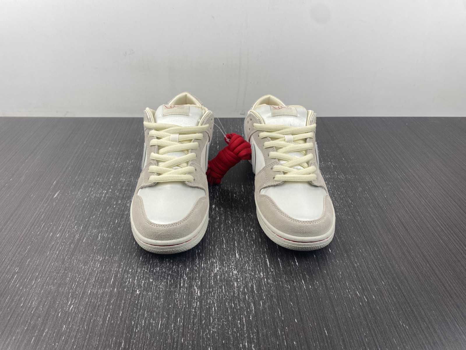 Nike SB Dunk Low City of Love Coconut Milk FZ5654-100