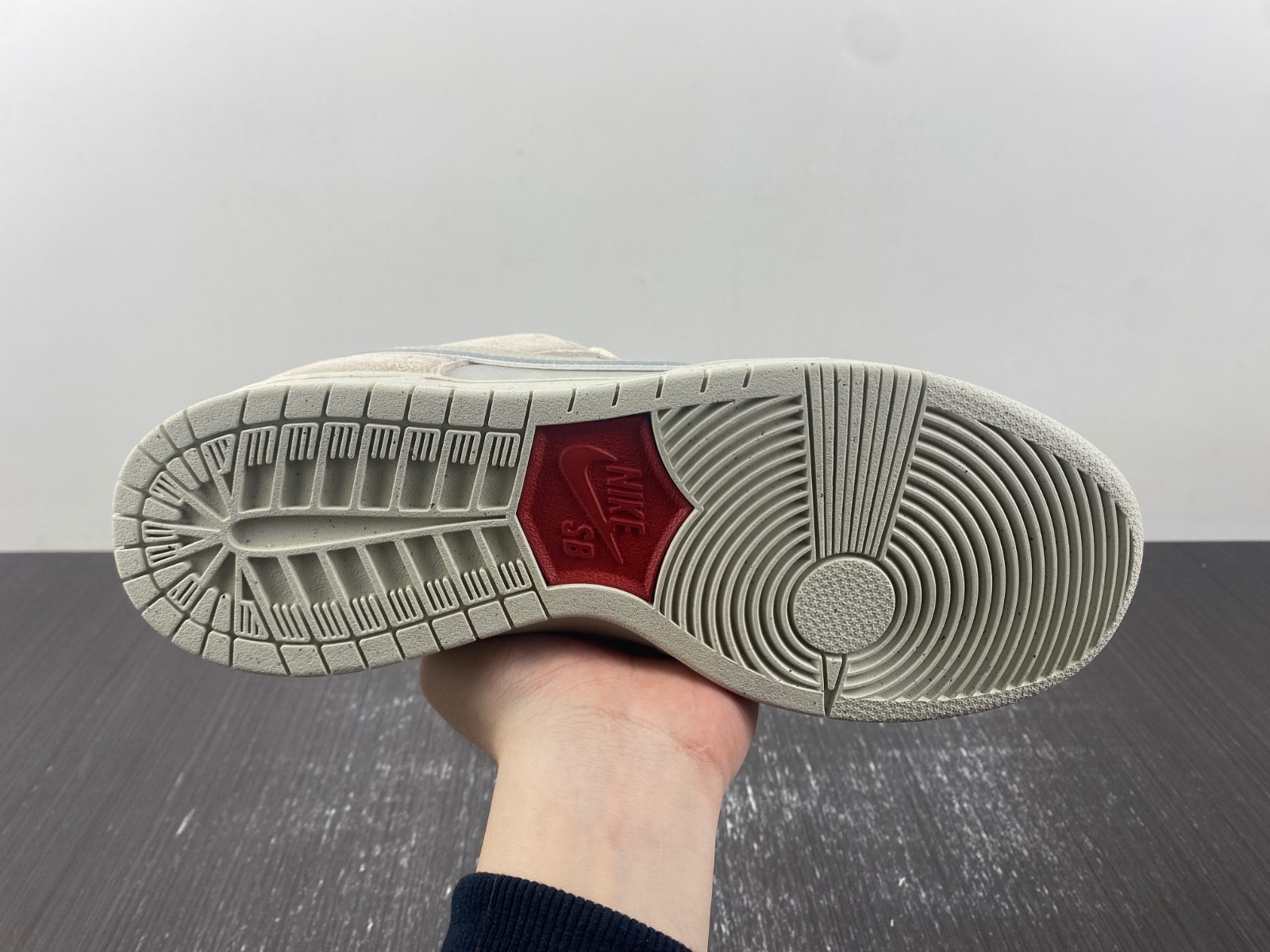 Nike SB Dunk Low City of Love Coconut Milk FZ5654-100