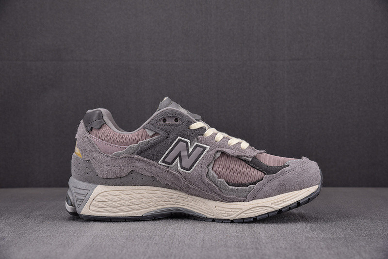 New Balance 2002R "Protection Pack" - M2002RDY