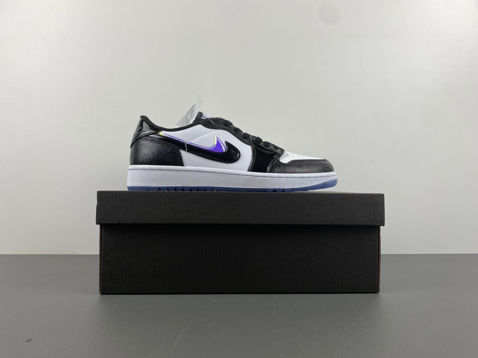 Air Jordan 1 Low Golf Endless Pursuit FZ4159-100